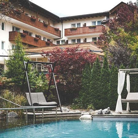 סן לאונרדו אין פסיריה Wiesenhof Gardenresort מראה חיצוני תמונה